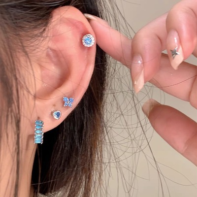 高位耳垂钉钛钢超闪冰蓝马蹄环耳钉钛合金耳饰小耳骨钉耳蜗钉小众