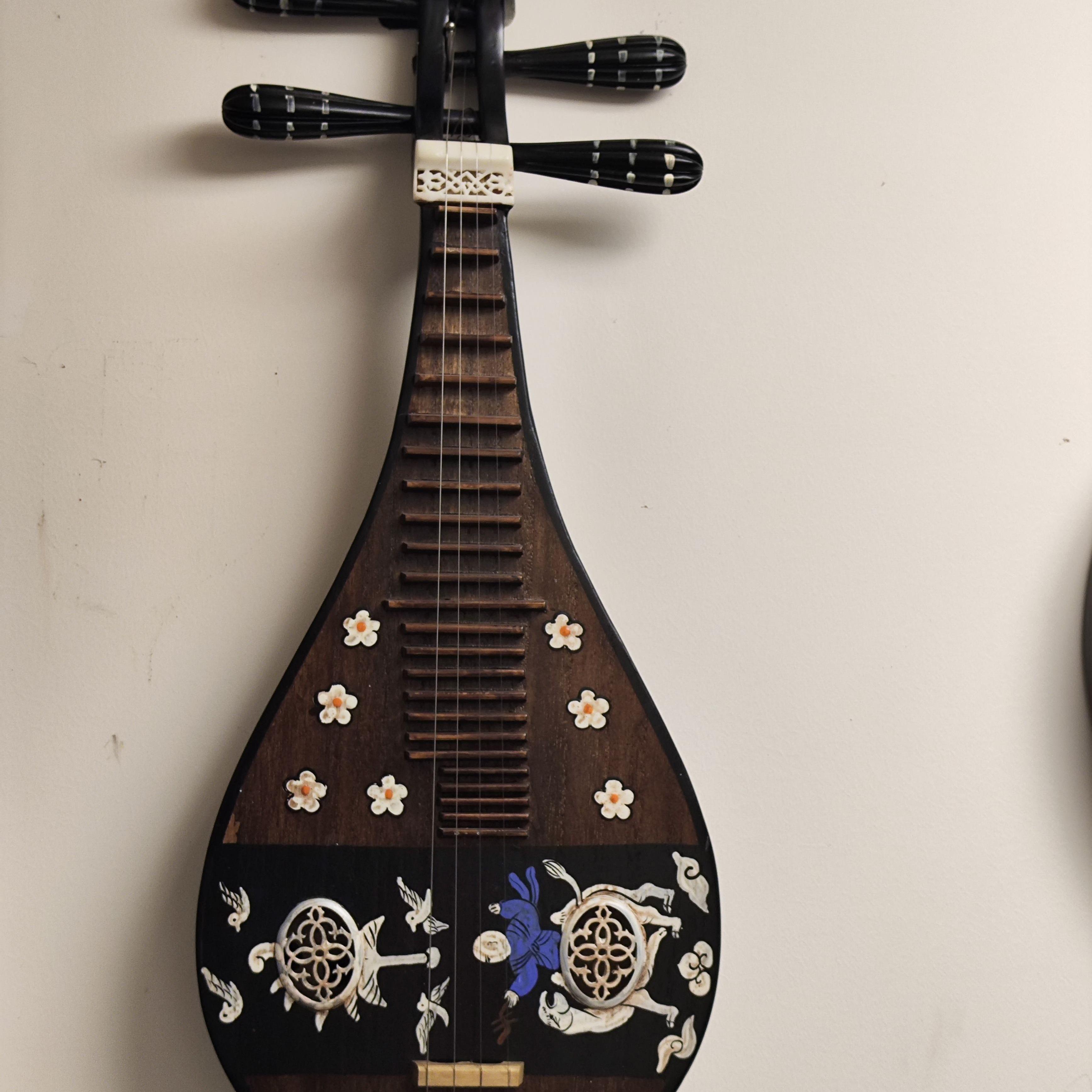 复古柳琴仿唐小琵琶弹拨乐器舞蹈专用演出真正的乐器玄关摆件挂件