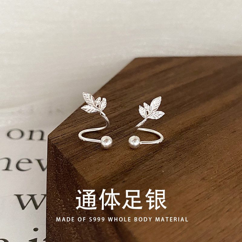 S999纯银小众设计感螺旋耳环螺旋拧扣银杏叶耳钉女足银养耳洞耳坠