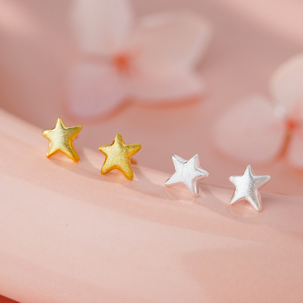 足银S999纯银星星耳钉轻奢款时尚极简设计高级潮流韩风养耳洞耳饰
