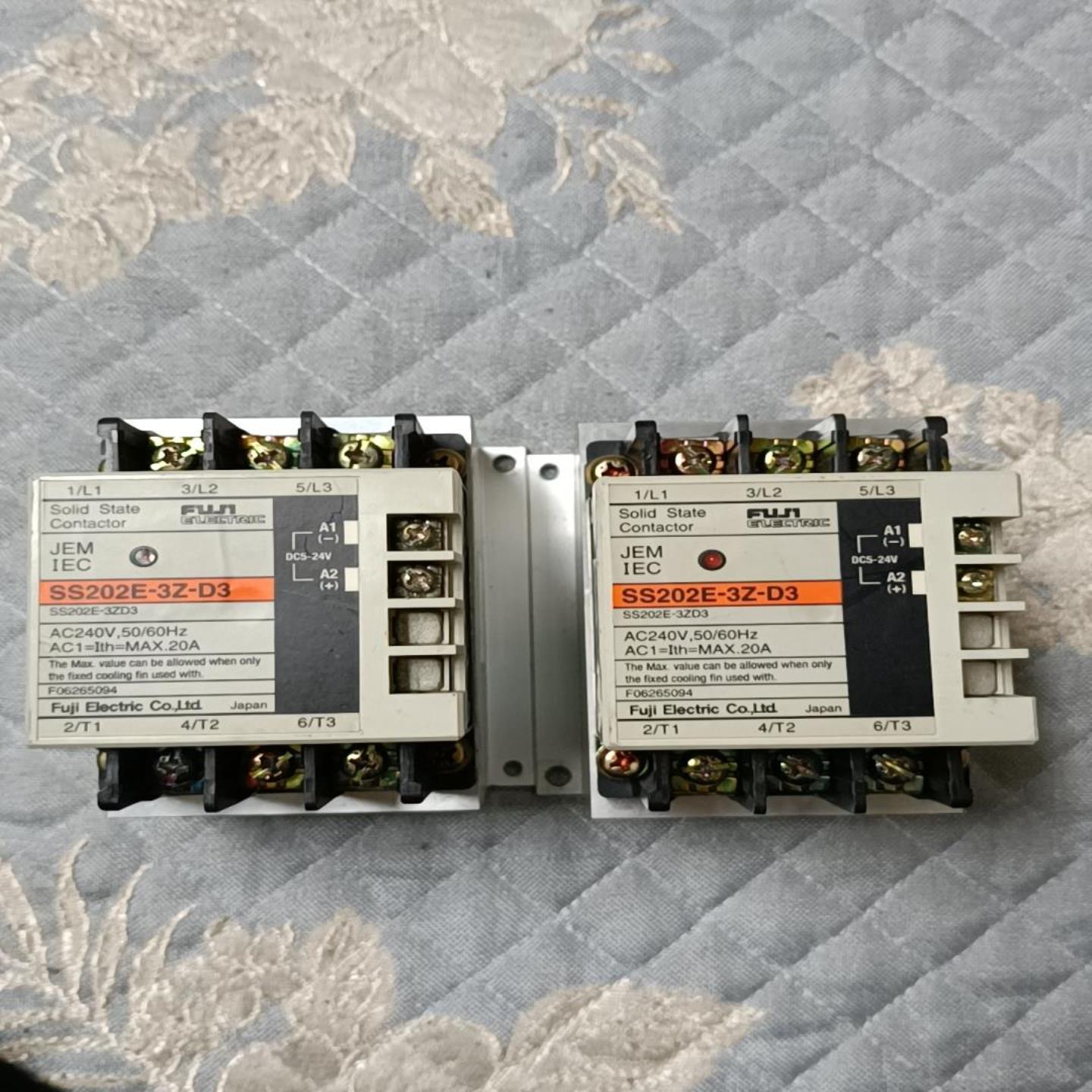 日本固态继电器SS202E-3Z-D3拍前询价