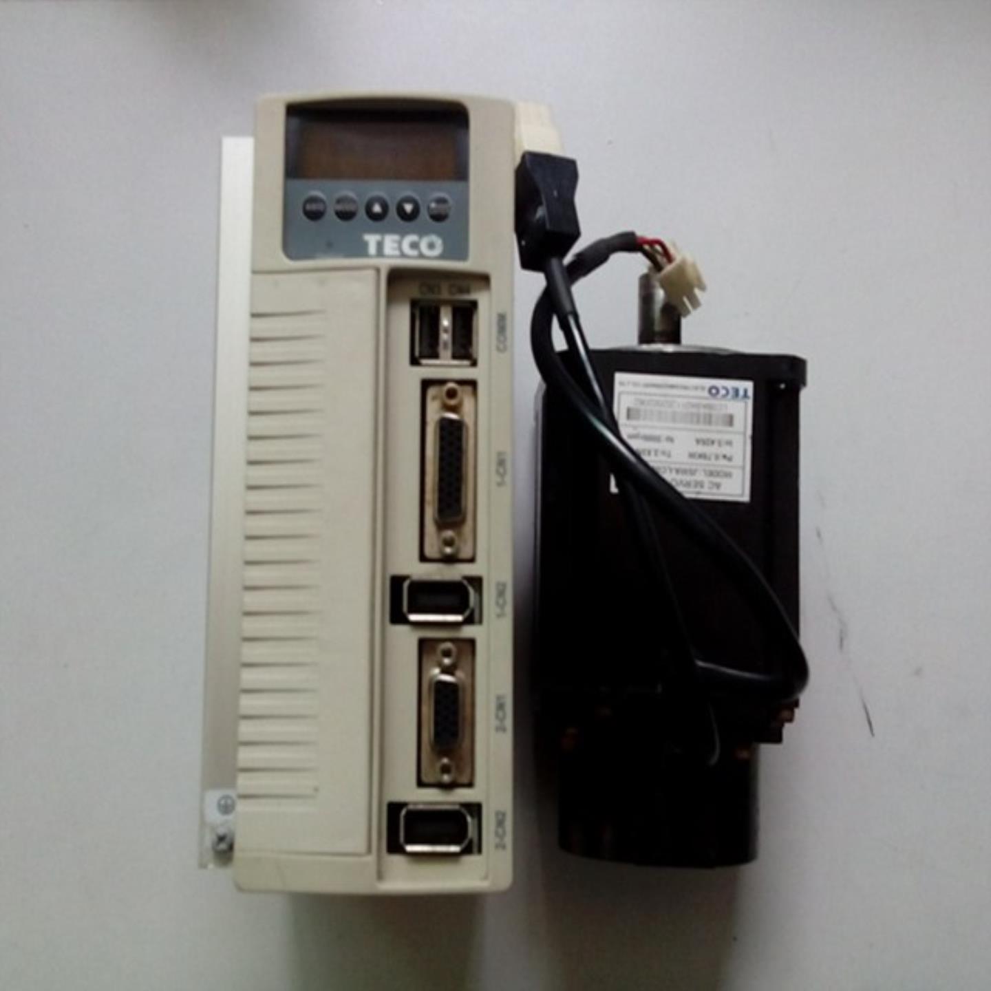 原装拆机东元伺服驱动器 JSDM-22A+电机 JSMA-LC08ABK01一套 包好