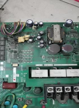 变频A540A54MA75B电源板驱动板
