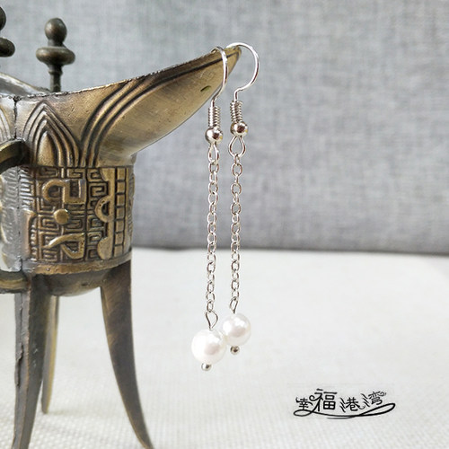 小巧简约气质耳环贝珠仙女女