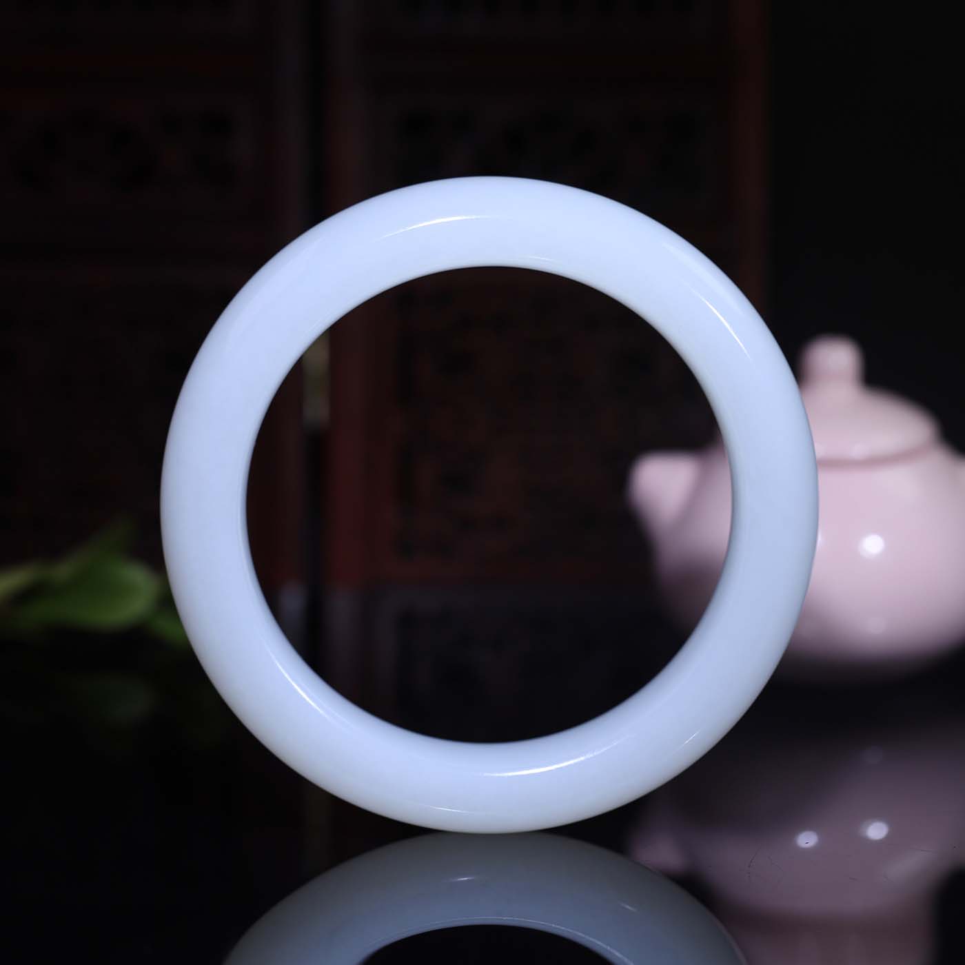 玉秀和田玉宽条手镯定制手饰