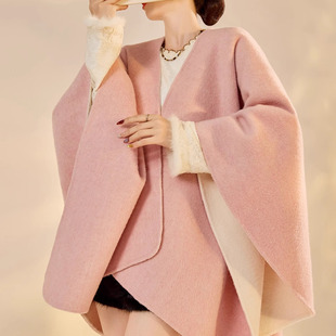 粉色斗篷短款羊毛披肩大衣毛领外套女冬双面呢2025新款