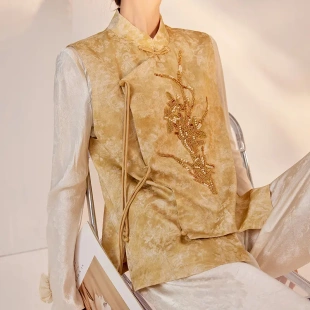 年轻版 巨好看减龄高奢女 重工马甲国风珠绣马夹背心2025新款 新中式