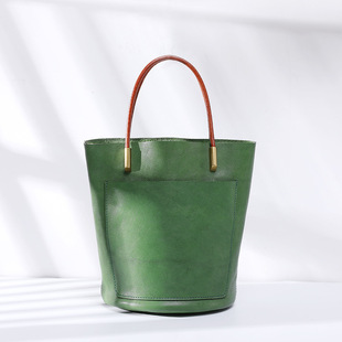 进口头层植鞣牛皮女包手工复古水桶包真皮文艺风单肩斜挎手提包