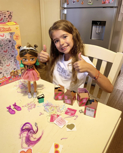 外贸出口boxy girls可爱方正女孩盲盒娃娃过家家玩具