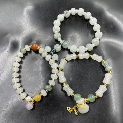 白底青天山翠玉竹节手链手串