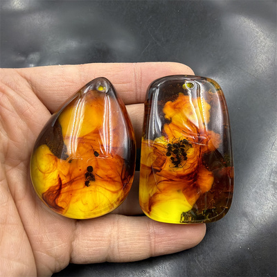 四海玉器 优化仿琥珀蜜蜡水滴吊坠 虫珀无事牌挂件 玉坠