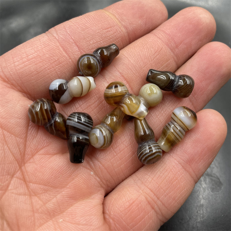四海玉器 DIY饰品配件缠丝玛瑙立体通孔小葫芦散珠 散批 特价