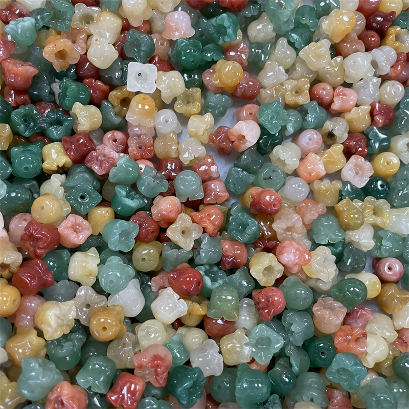 天然玉石绿色东陵玉喇叭花散珠佩饰 立体通孔玉石风铃花珠子