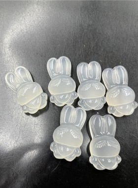 玉髓玛瑙小兔子吊坠挂件
