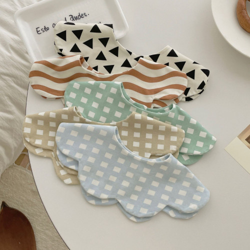 【Ailyer Kim】 春夏A类新生婴儿口水巾纯棉花瓣围兜双面宝宝围嘴