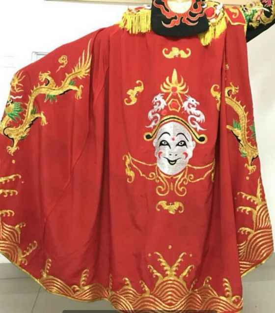 川剧变脸服装 变脸披风 盘金笑脸披风 双龙刺绣披风 小丑变脸披风