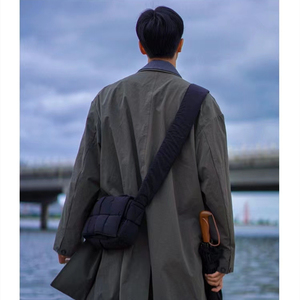 小众设计海绵编织包纯色休闲时尚斜挎单肩包韩潮男FC25-P55图片