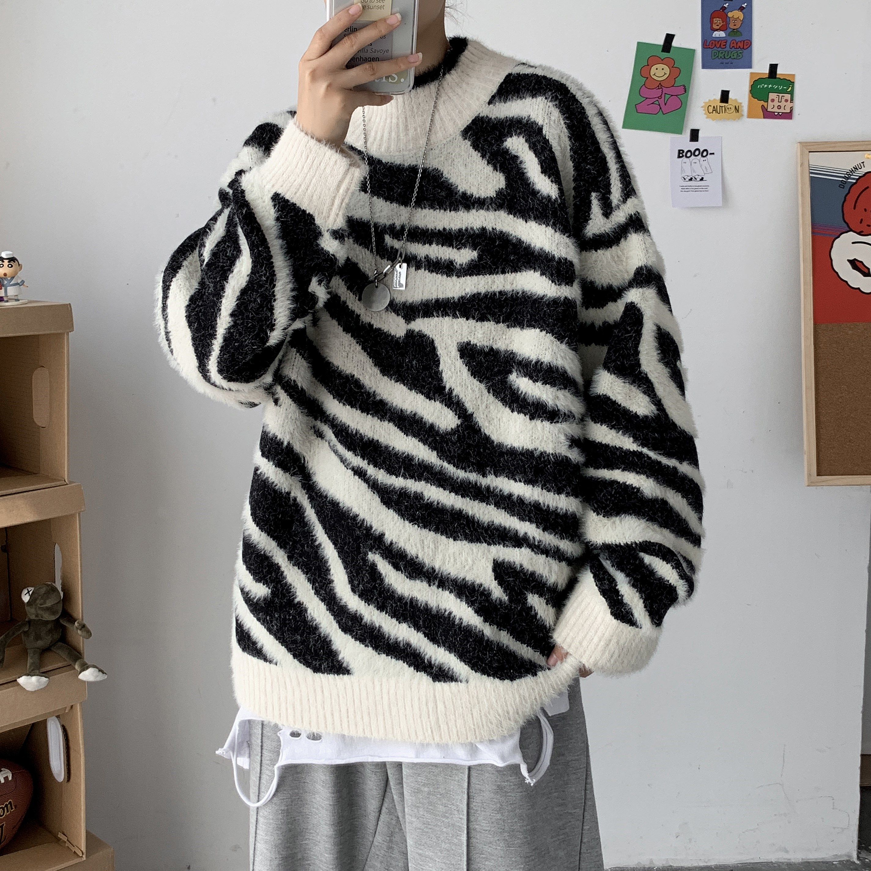 秋冬新韩版宽松黑白斑马纹套头慵懒风毛衣男女ins针织衫T806-P75图片