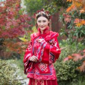 新娘装 结婚礼服 秀禾服刺绣吉祥花 中式 凤冠霞帔 冬季 華芬嫁衣