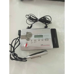 sony索尼WM-GX688 磁带机随身听播放器 实物照片