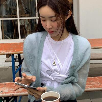 小众brill倒挂爱心毛衣链