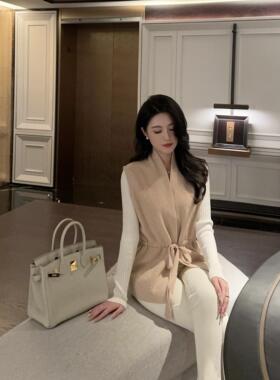 mmm collection 系带收腰羊毛针织马甲背心女温柔质感老钱风外套