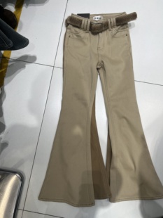 CM正品复合绒米白色微喇牛仔裤女冬季四面弹显瘦高腰杏色喇叭裤子