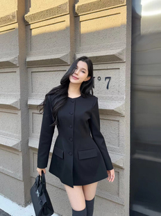 vane沙漏腰小西装外套女春新款2025法式裙摆单排扣收腰西服小个子