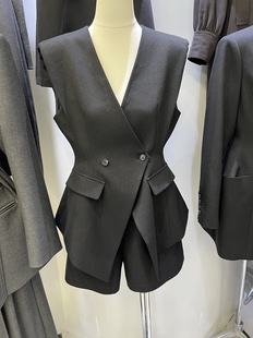 VANE复古时尚双排扣马甲套装秋新款韩版百搭高腰短裤两件套vn韦恩