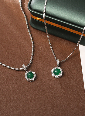 STINA祖母绿锆石圆形吊坠项链小