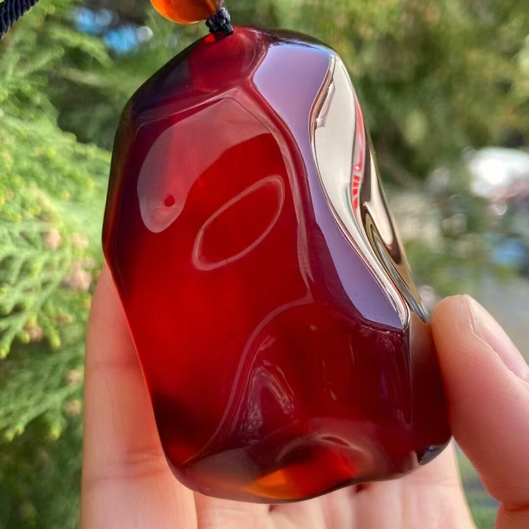 正品天然缅甸琥珀原矿精美血珀随形原石挂件文玩百搭稀有珠宝饰品