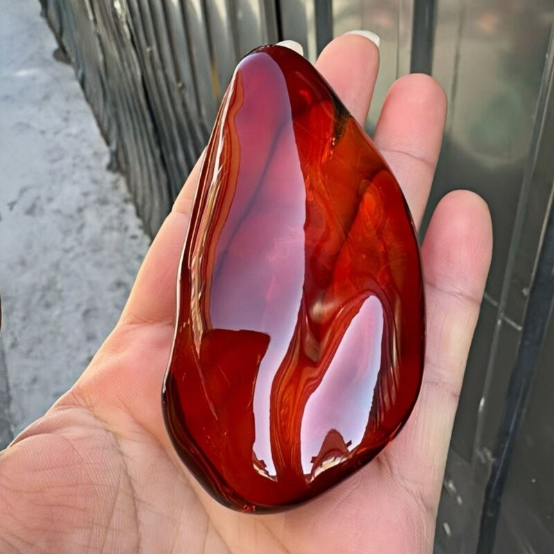 正品天然缅甸琥珀净水樱桃红血珀随形原石挂件毛衣链文玩珠宝饰品