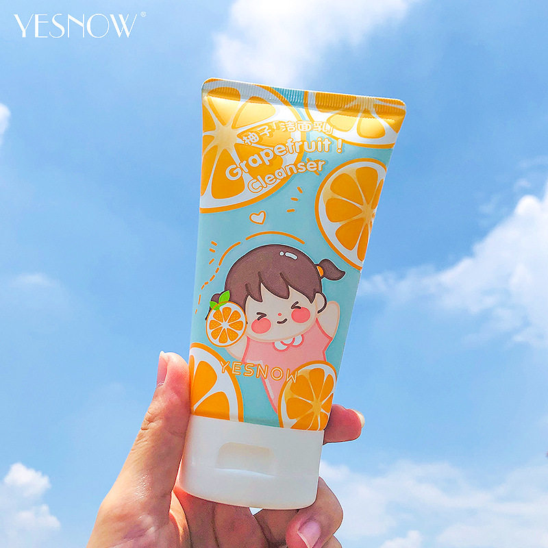 yesnow盈雪果香洁面乳180g卡通可爱有效卸妆清洁柚子氨基酸西瓜