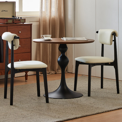 实木圆形餐桌圆桌家用小户型北欧日式小茶桌意式简约复古吃饭饭桌