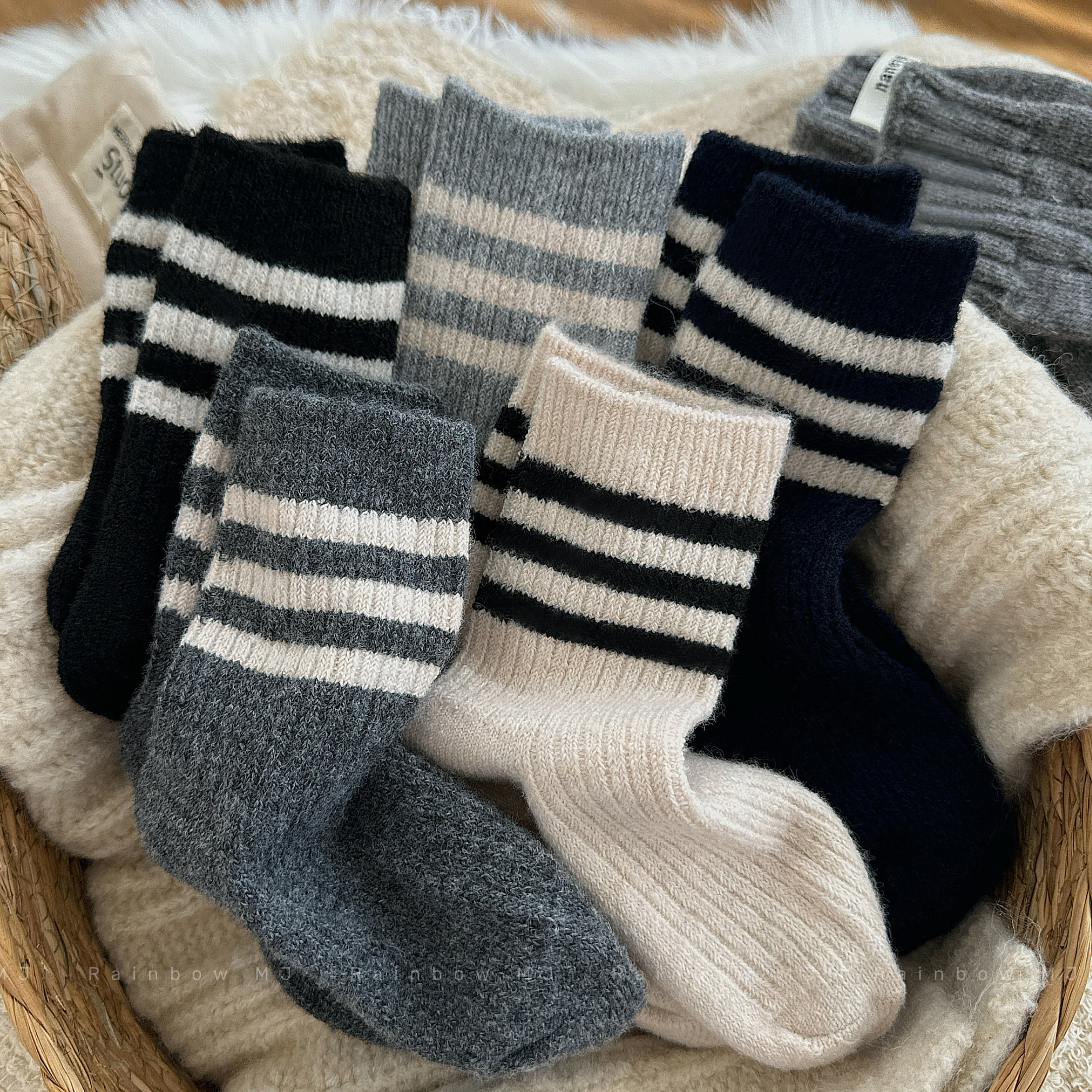 男童袜子秋冬季加厚保暖羊毛袜儿童韩版纯色条纹冬款羊绒中筒袜