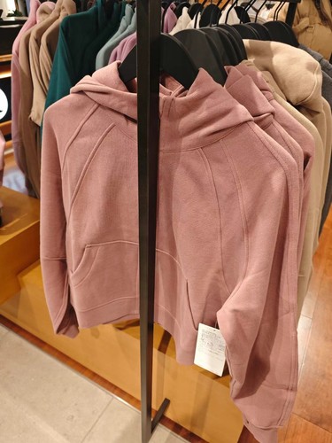 露露乐蒙lululemon scuba迷雾粉全银色拉链连帽卫衣短款宽松外套