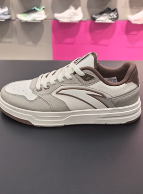 安踏街顽LT3丨男板鞋2025秋新款潮流板鞋经典休闲小白鞋112538051