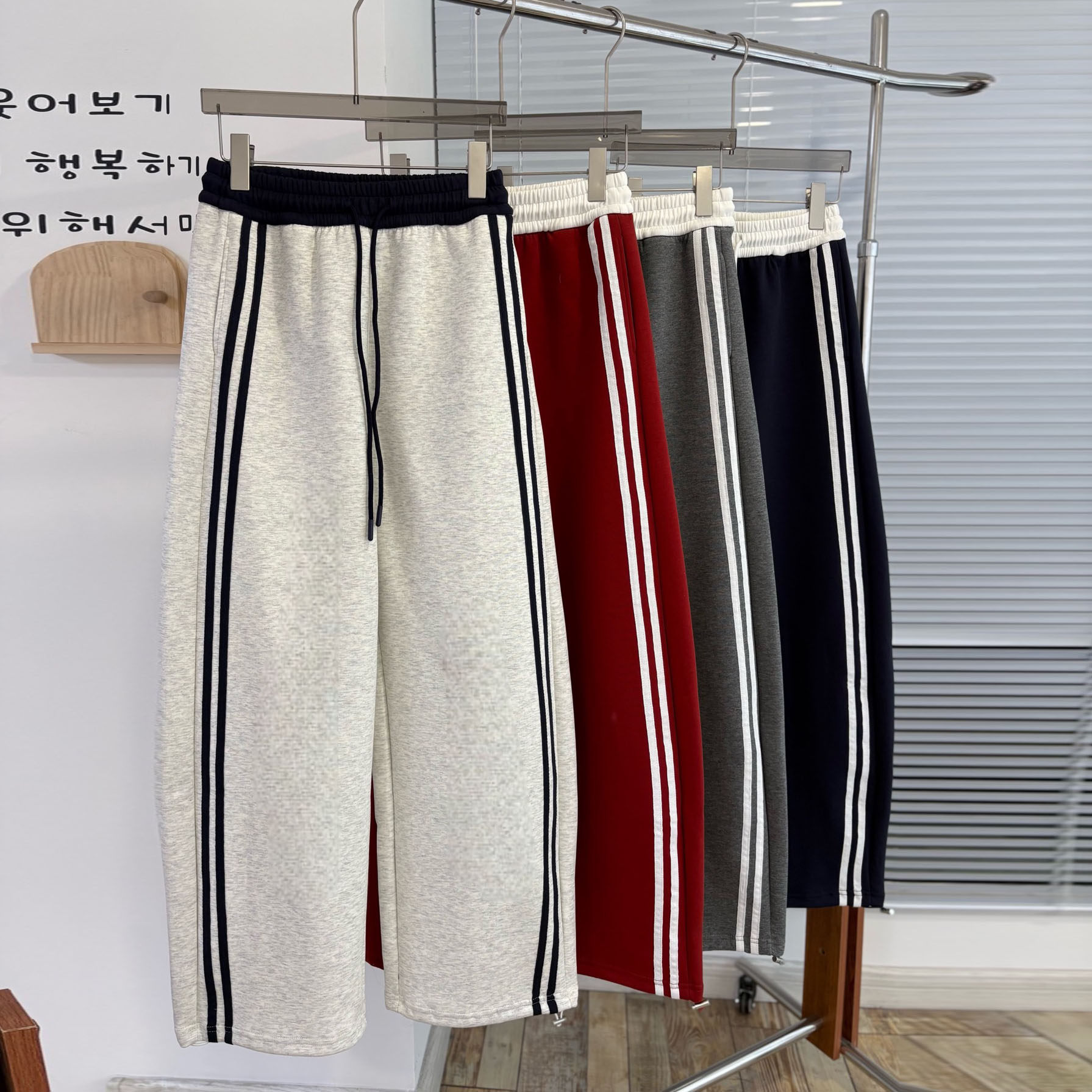 休闲裤宽松慵懒风女直筒垂感2026新款春季今年流行超火大码裤子潮