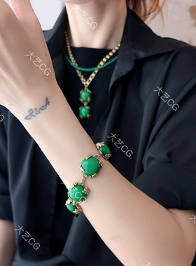小众绿色手链复古个性重工高级感做旧配饰