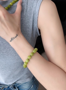 小众绿色手链新中式简约珠珠手串珠链时尚