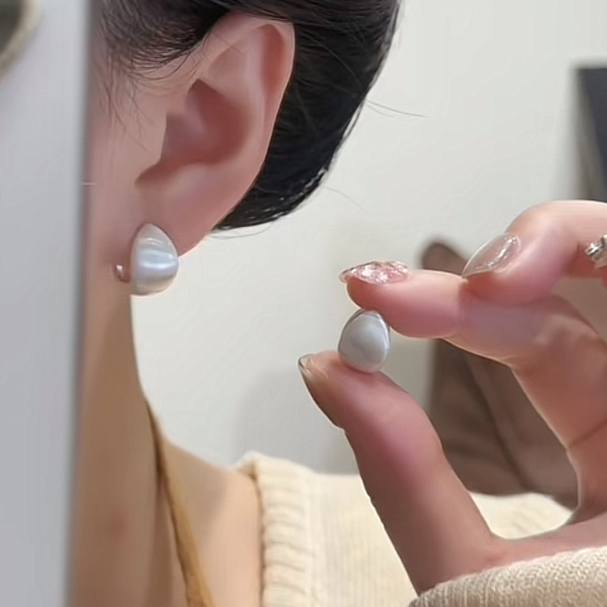 法式轻奢银色磨砂拉丝水滴耳扣女小众设计感气质百搭耳环简约耳饰