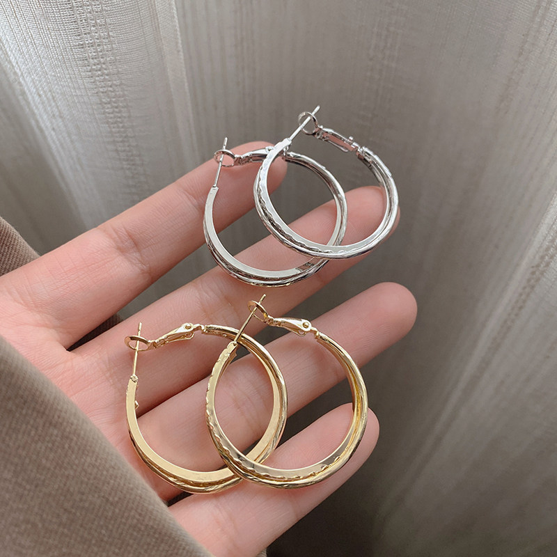耳畔圆舞曲!金属冷淡风素圈耳环女小众轻奢时尚耳钉个性夸张耳饰,饰品/流行首饰/时尚饰品新,耳环,淘宝优惠券,粉丝福利购,淘宝优惠卷