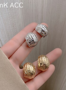 925银针独特小众设计感c形耳钉2022年新款潮高冷欧美耳环女高级感