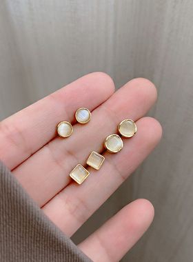 「转盼流光」金色耳钉女轻奢小众小巧耳饰品养耳洞睡觉免摘耳环