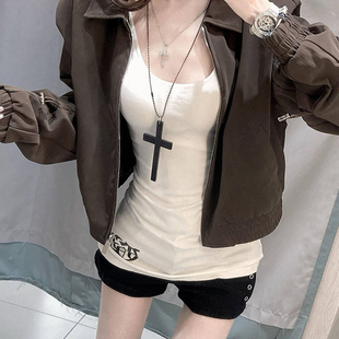 复古暗黑风y2k亚文化长款木质十字架项链万圣节毛衣链哥特锁骨链