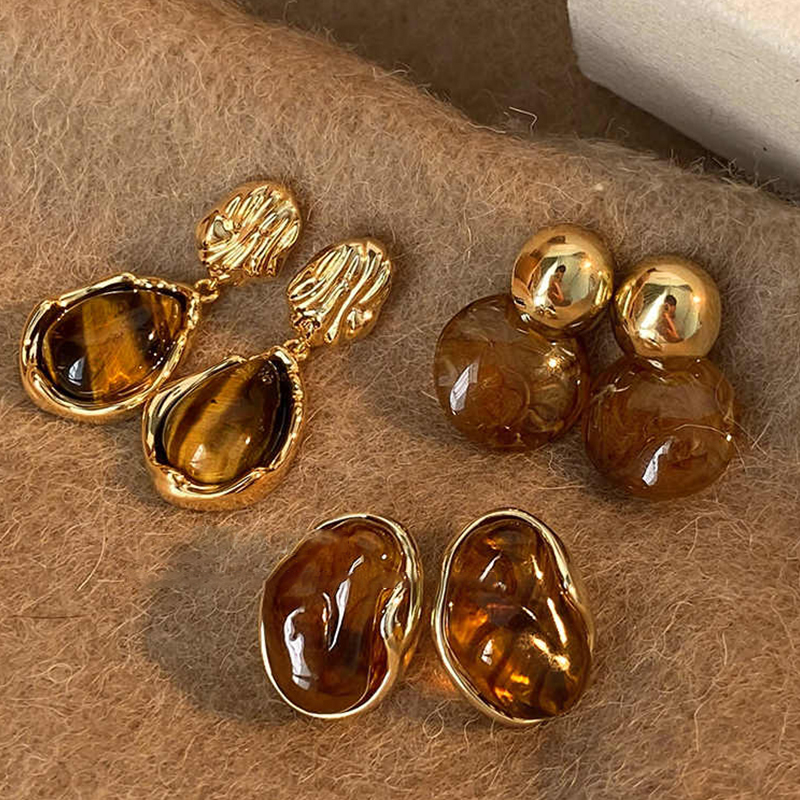 早秋咖色美拉德耳环女高级感琥珀石耳钉2025新款爆款耳坠气质耳饰