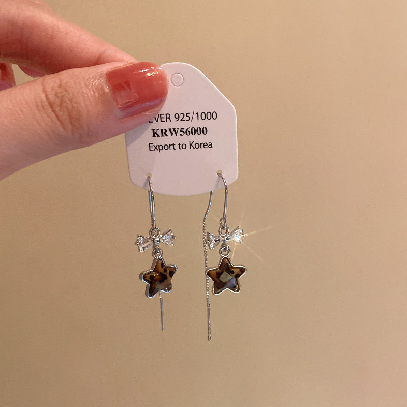 敲上镜！豹纹星星蝴蝶结流苏耳环女高级感轻奢独特耳钩巨好看耳饰