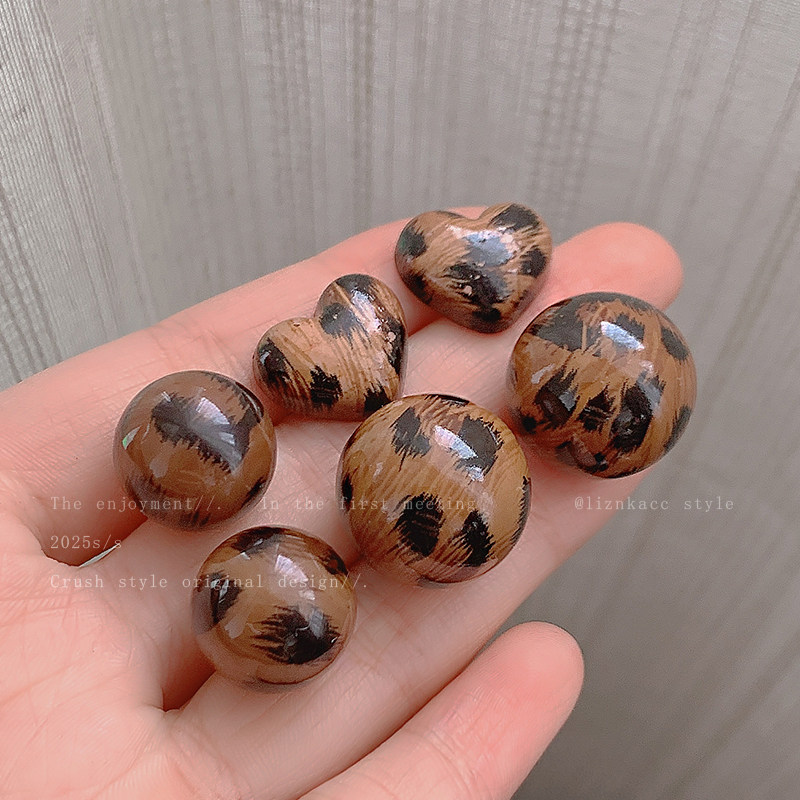 美拉德复古豹纹圆珠耳钉女轻奢高级感时尚耳环冷淡风小巧精致耳饰