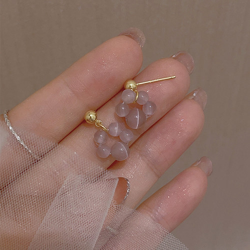 法式温柔粉紫色轻著耳钉女爆款可爱优雅复古气质手作猫爪耳环耳饰