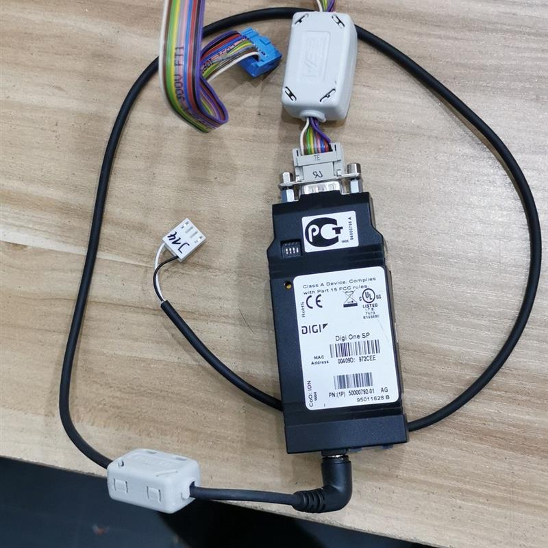 *    50000792-01 美国串口 设备 终端服务器 现货